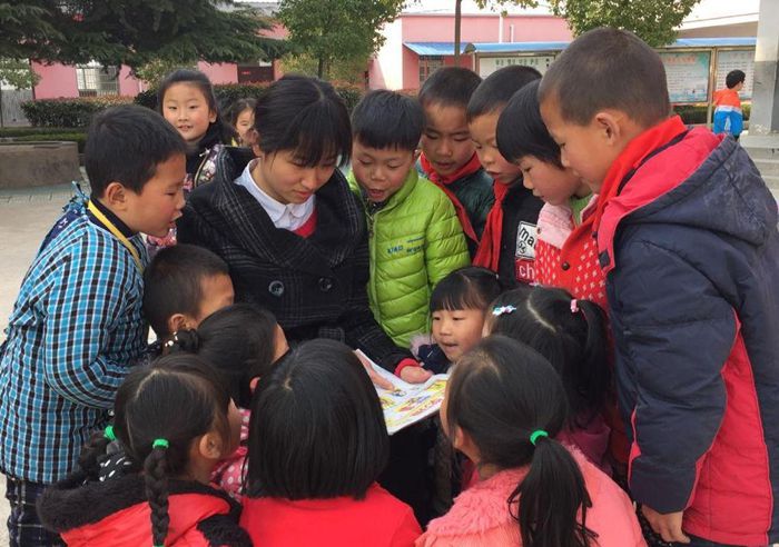 信阳市2017年小学全科教师报名火热