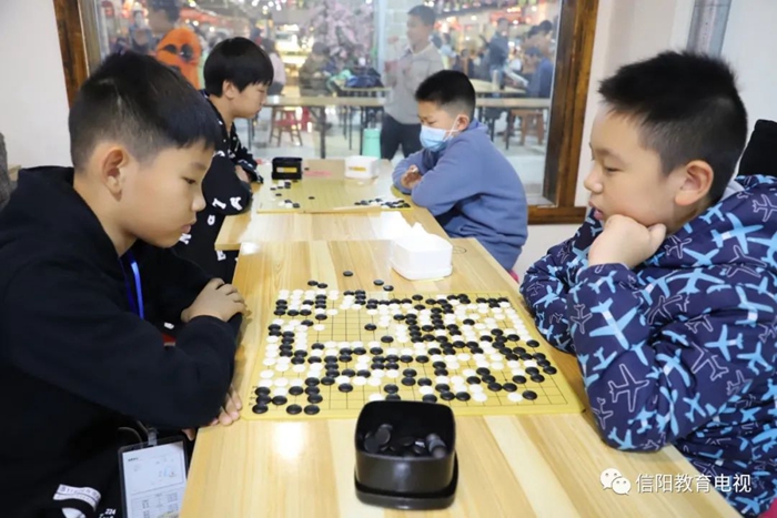 我市第十四届围棋大奖赛暨第一届“茗汇杯”少儿围棋赛圆满落幕