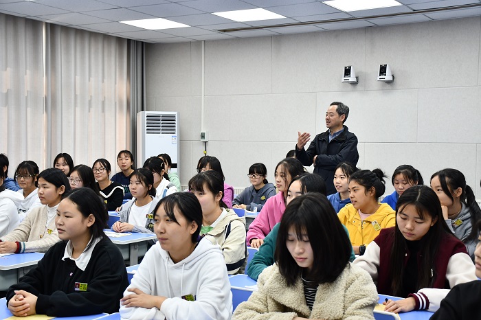 潢川幼儿师范学校18级毕业生实训活动之“园长讲堂”系列讲座圆满结束